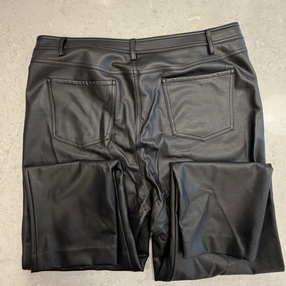 Halogen Faux Leather Pants Size 16 - Picture 3 of 7